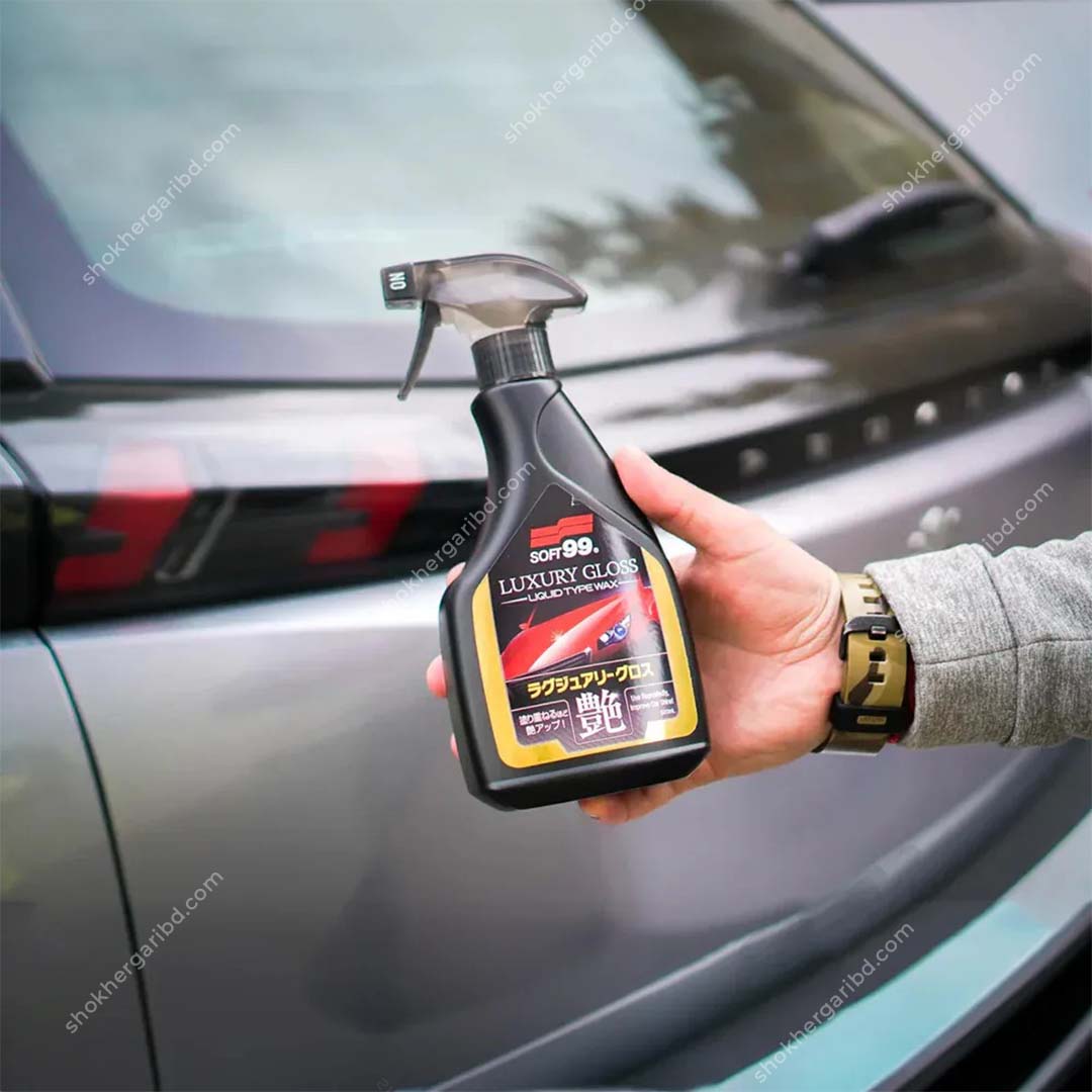 Soft99 Luxury Gloss Liquid Wax Premium Car Wax for High-Gloss Finish And Superior Protection 500ml