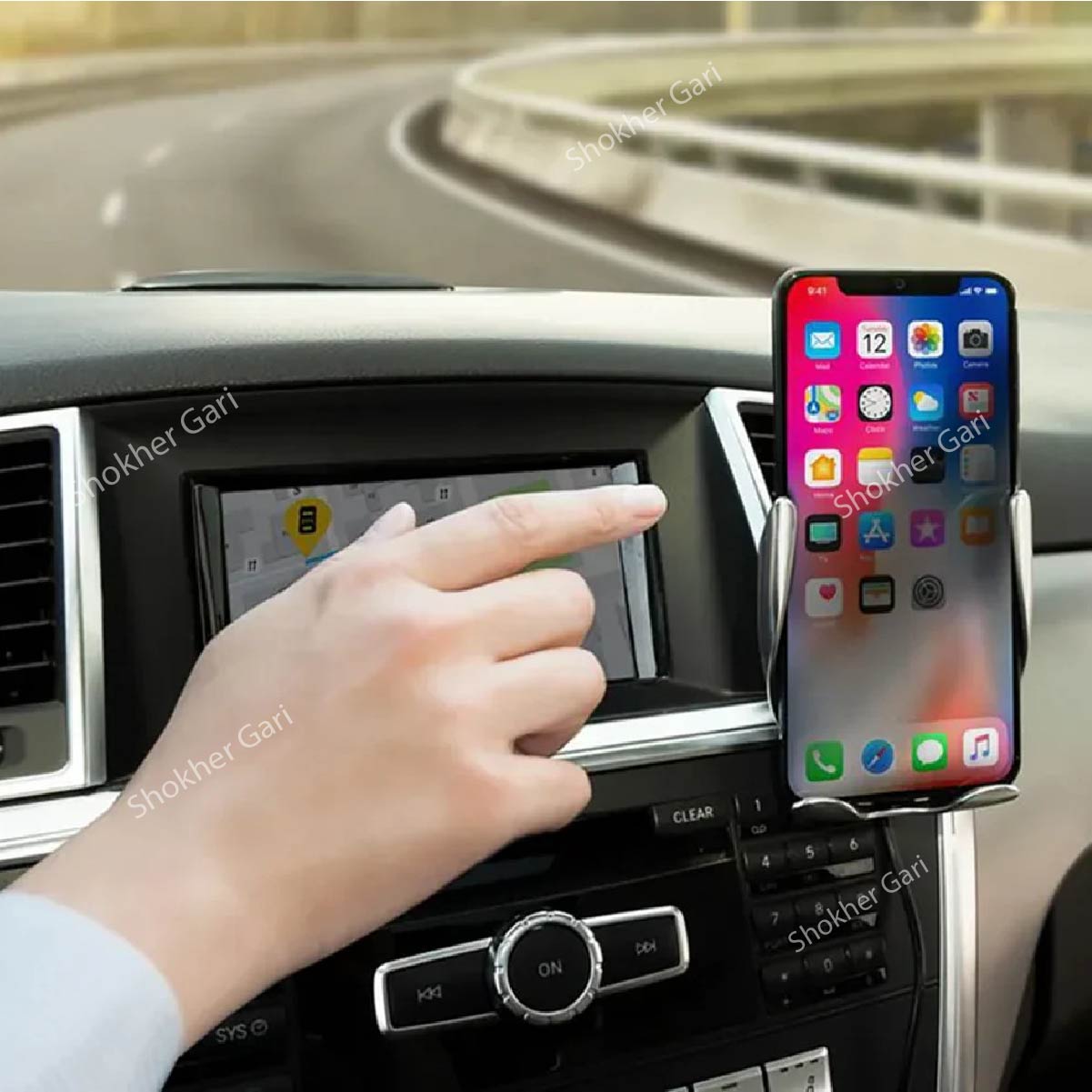 Wireless Smart Charger image 3