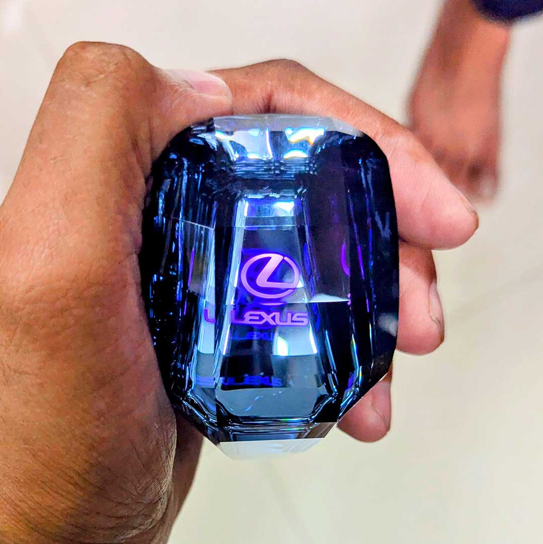 M/Y 7 Colour Crystal Gear Knob for Many Brands - Lexus image