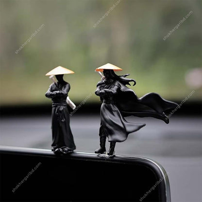 Mini Youxia Ornament Car Dashboard (1.96 inches/5 cm) image 0