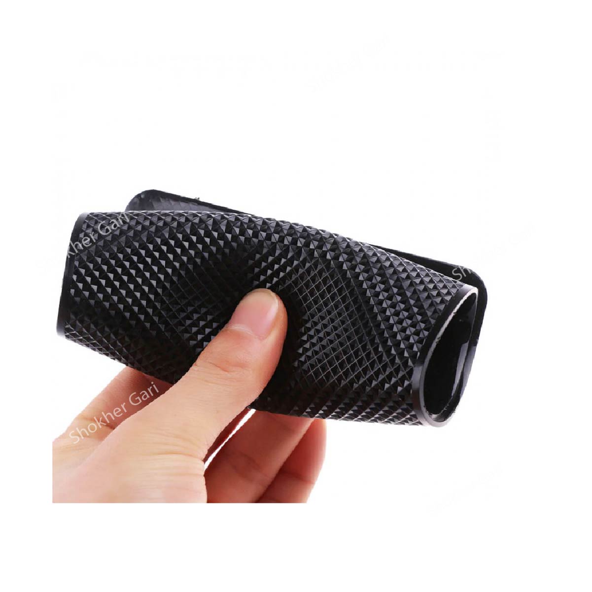 Slip-resistant car dash mat- Non-slip dashboard pad for safe travel image 1