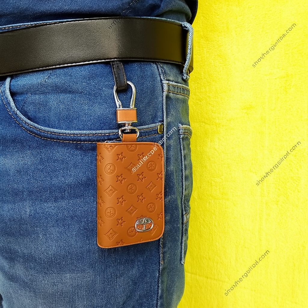 Stylish Toyota PU leather Remote Cover. image 0