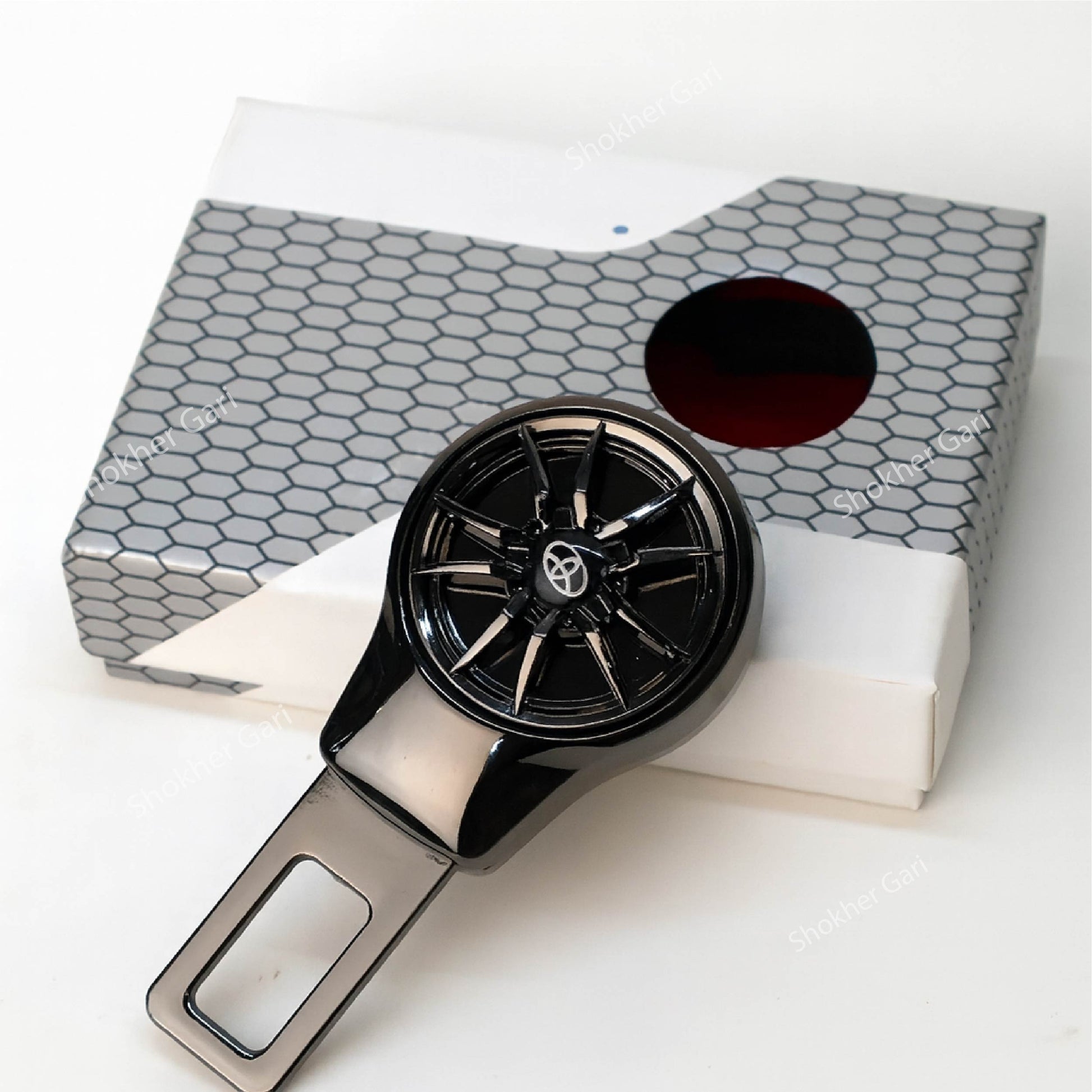 Car 2 in 1 Seat Belt Clip Wheel System With Toyota Logo 1 pcs image 0
