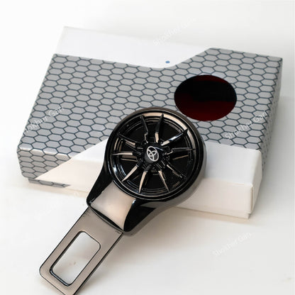 Car 2 in 1 Seat Belt Clip Wheel System With Toyota Logo 1 pcs image 0