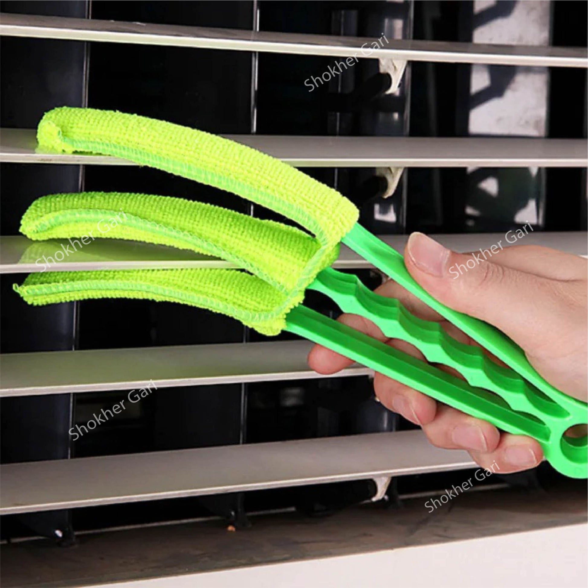 Multipurpose Car Ventilation Cleaning Brush - Easy to Clean - 4 Colours - Green image
