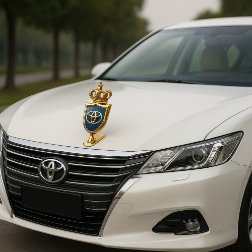 Toyota Metal 3D Crown Bonnet Logo - Image 1